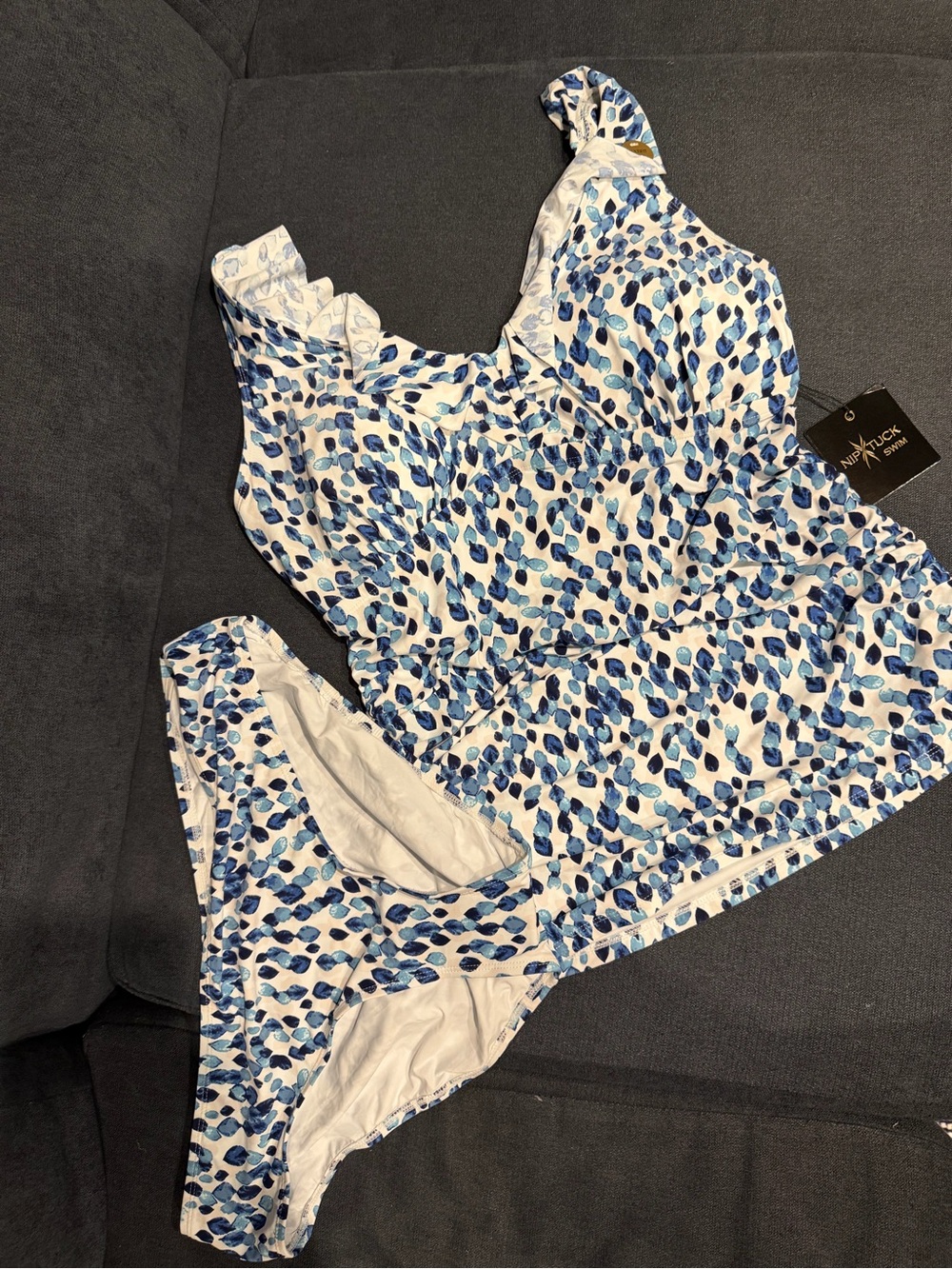 Blue Petal Print Women's Tankini Set - 2-Piece Swim